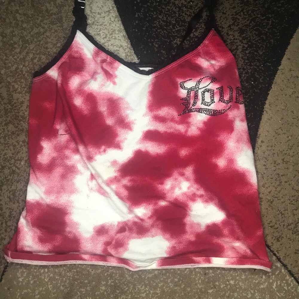 Red lace crop top cami with the word love